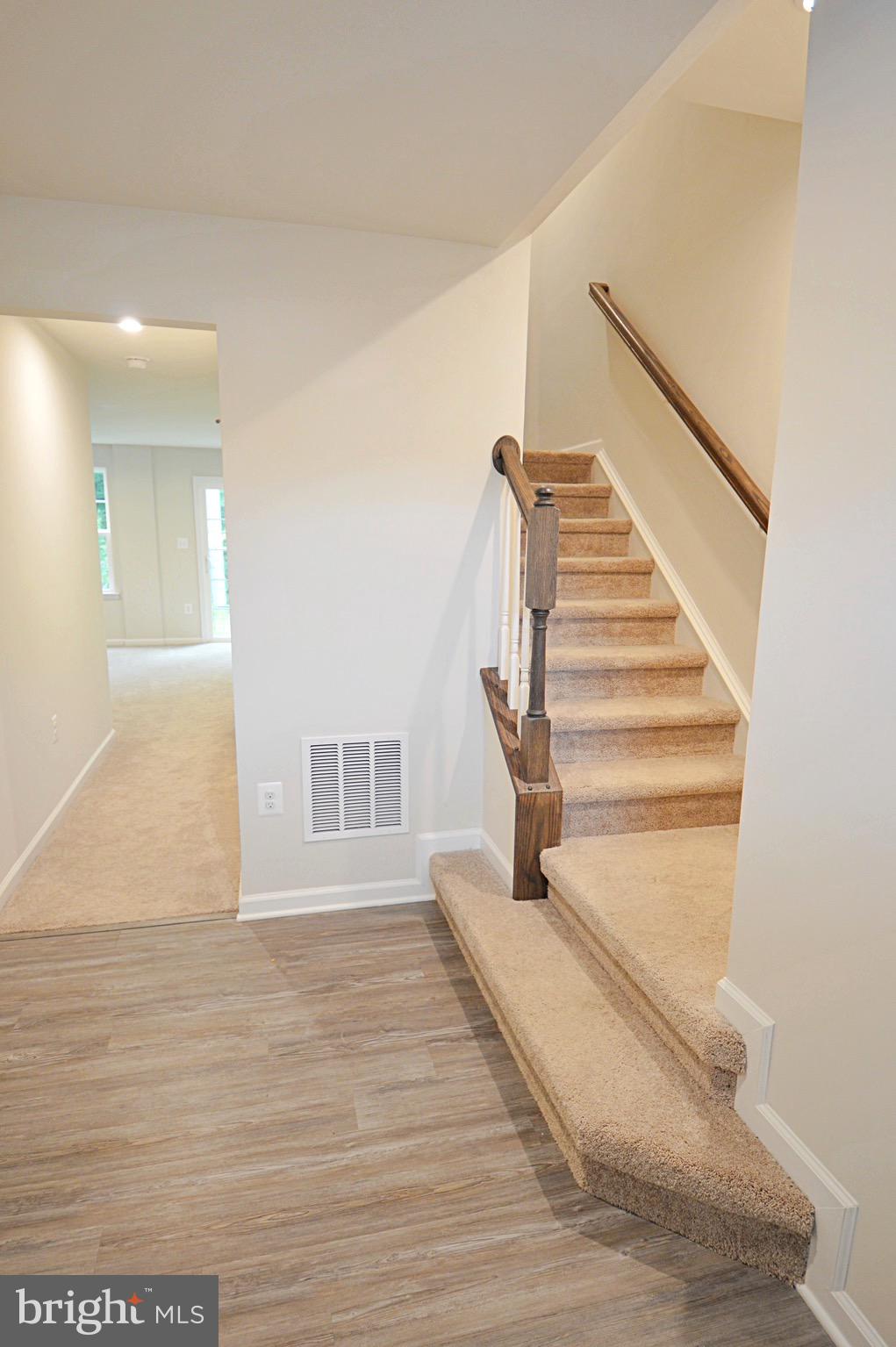 RAPPAHANNOCK LANDING - Residential Lease