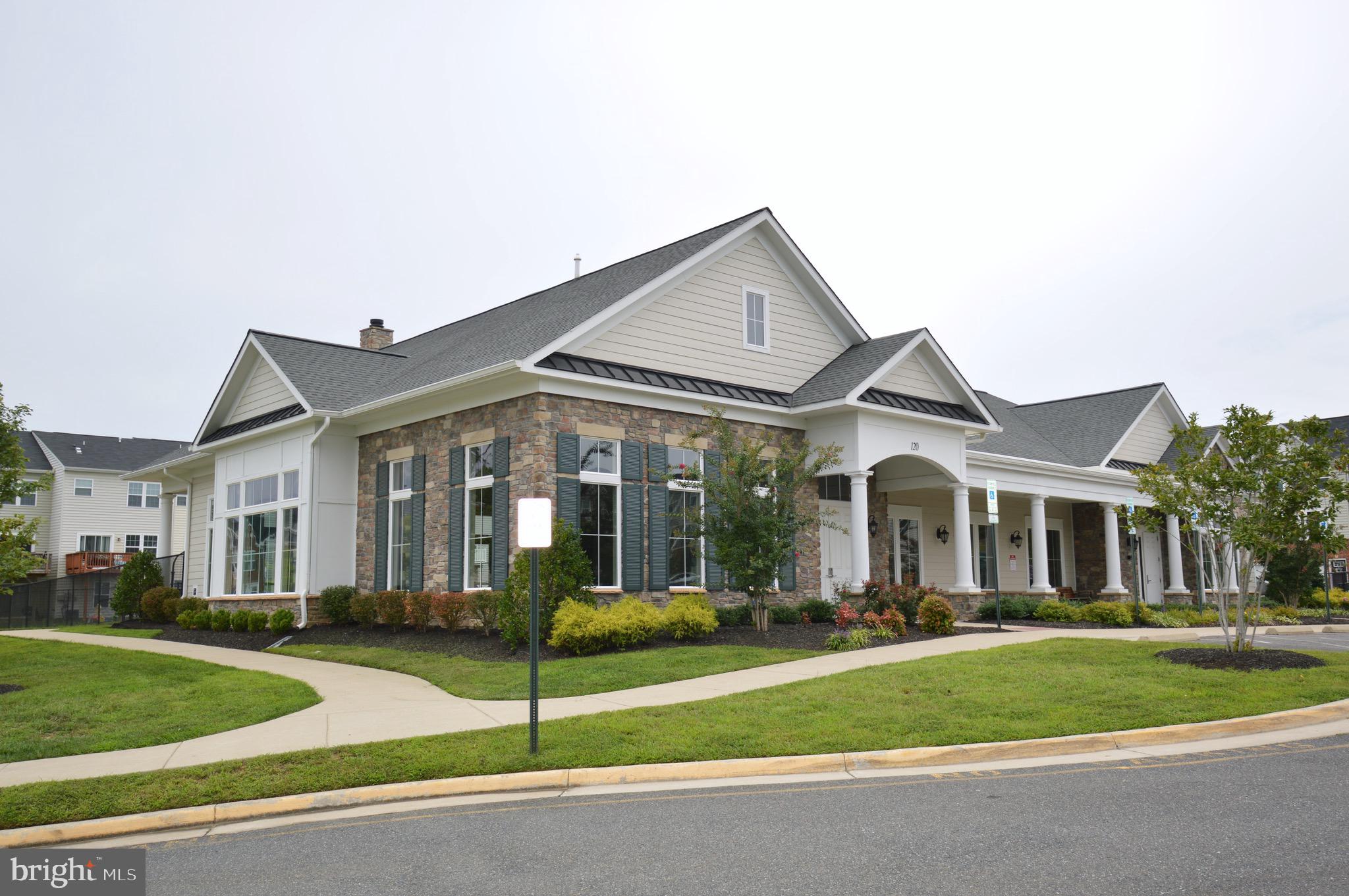 RAPPAHANNOCK LANDING - Residential Lease