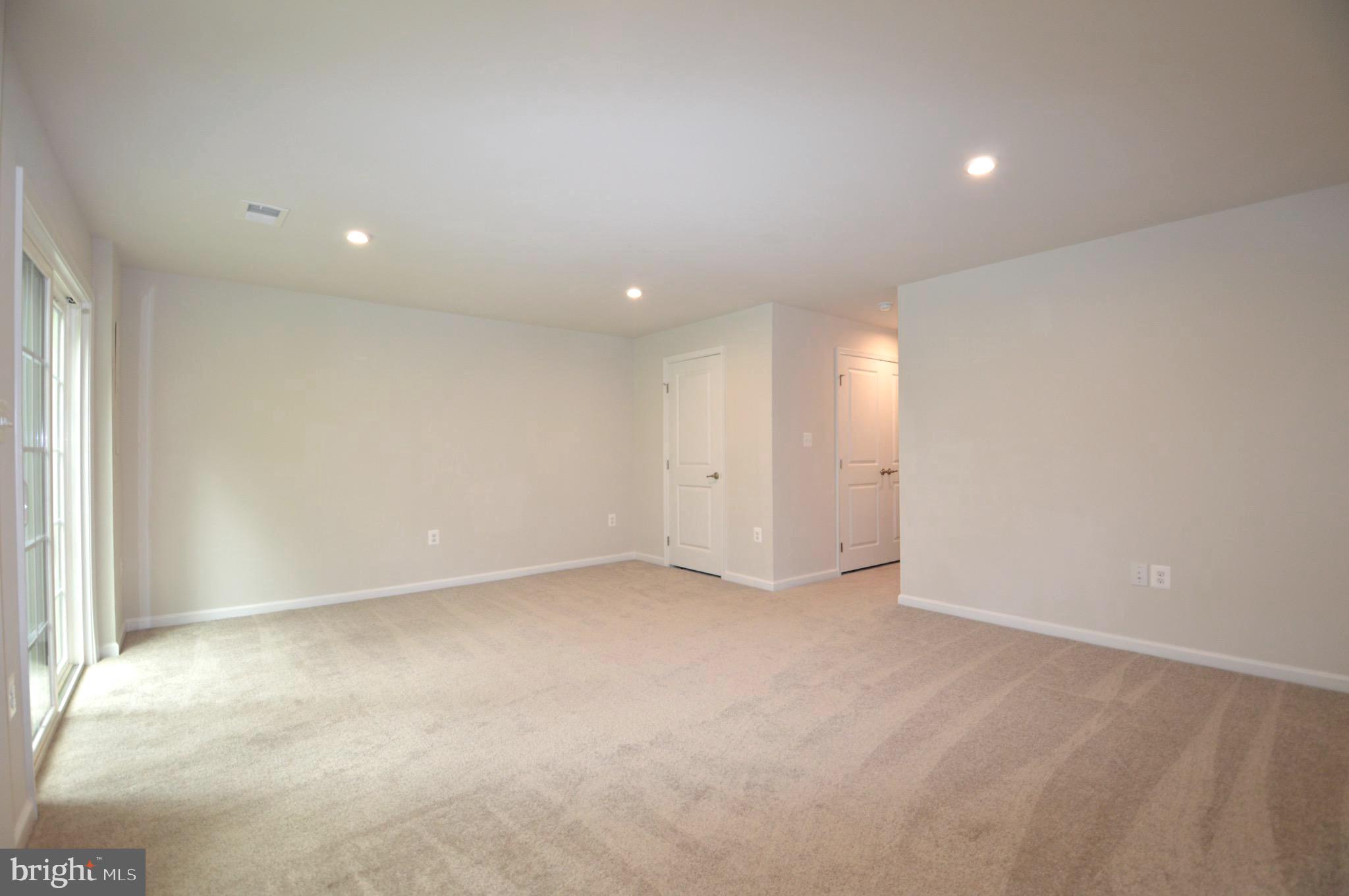 RAPPAHANNOCK LANDING - Residential Lease