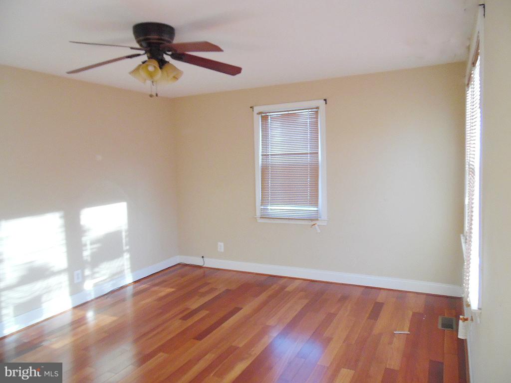 DUVALL TERRACE - Residential