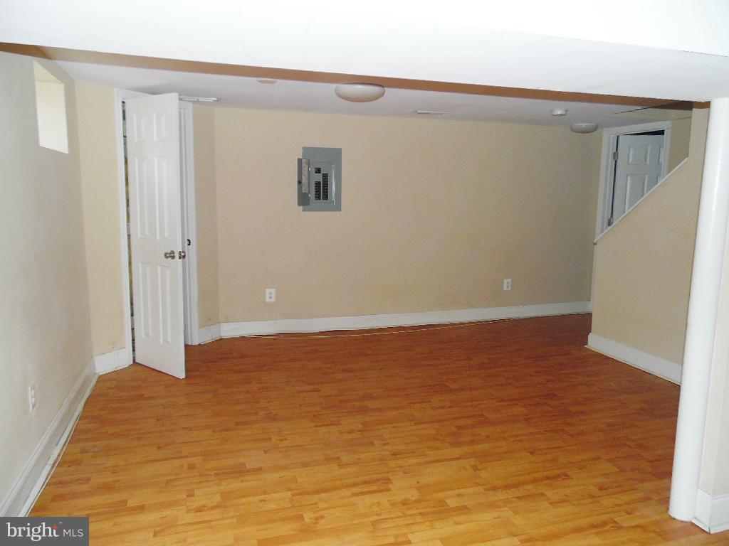 DUVALL TERRACE - Residential