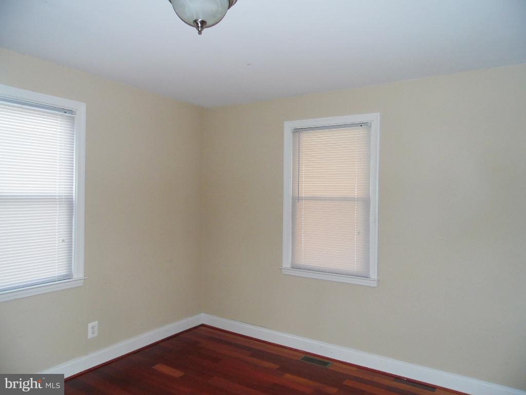 DUVALL TERRACE - Residential