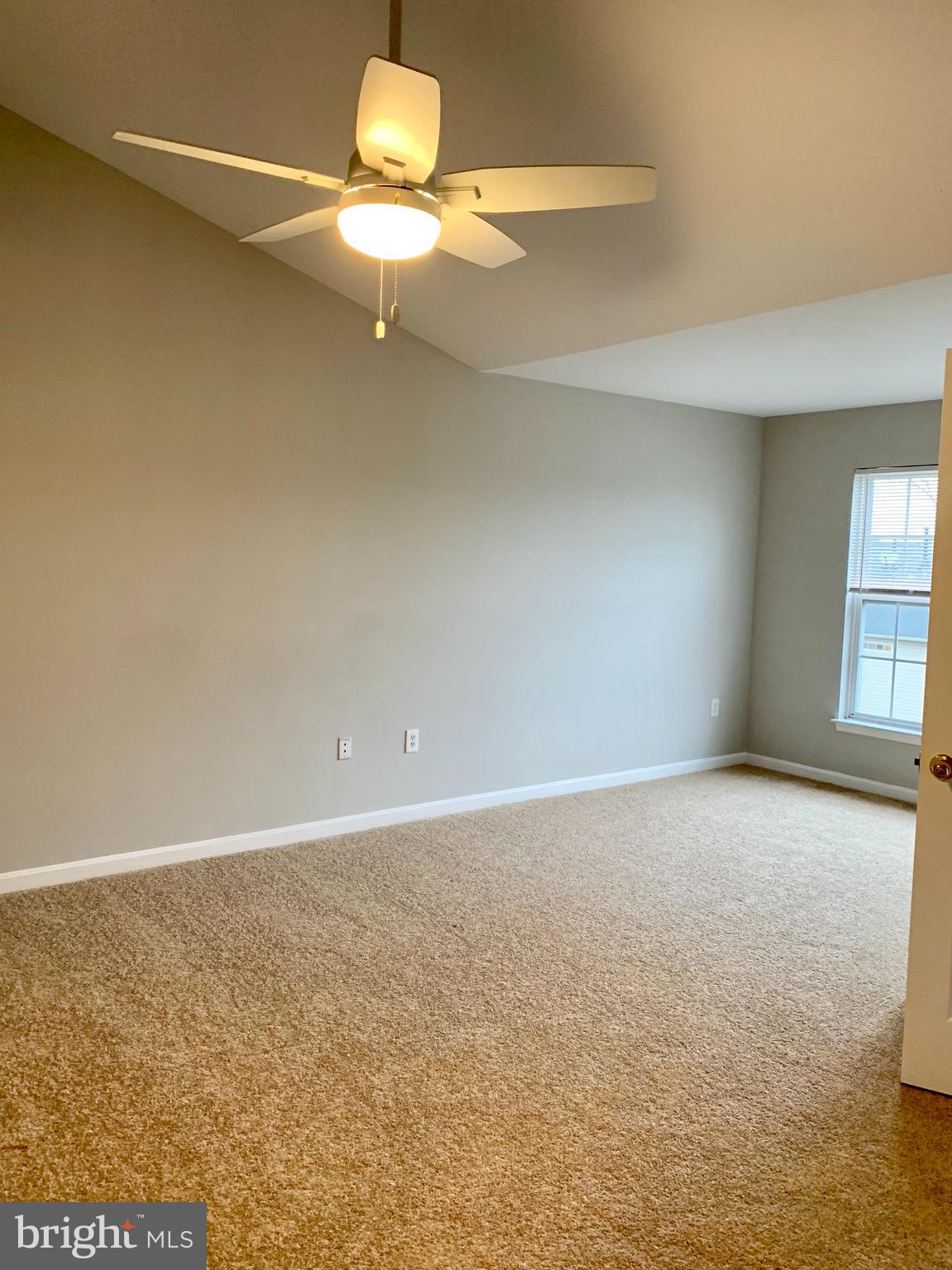 NORTH CROSSING - Residential Lease