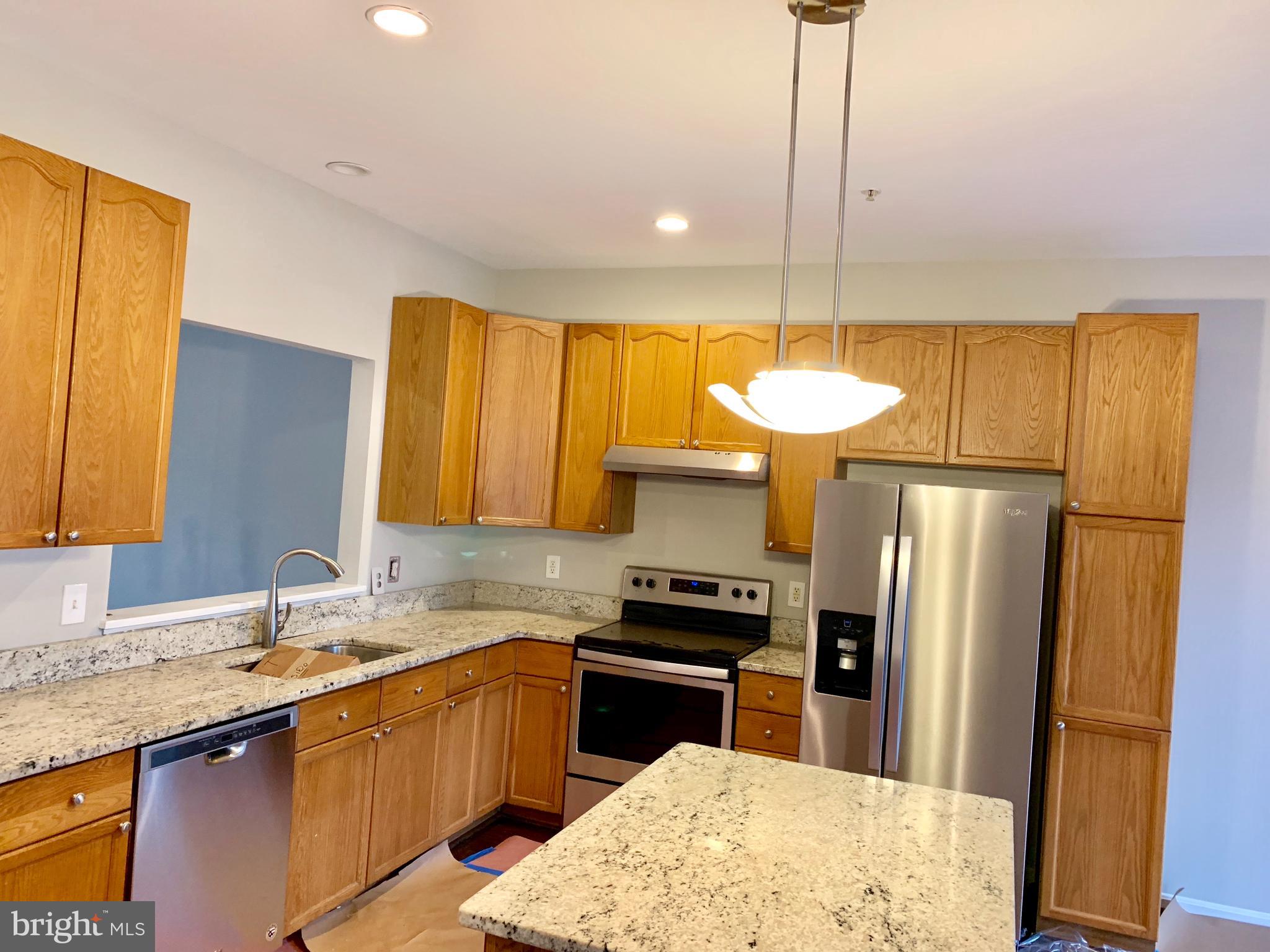 NORTH CROSSING - Residential Lease