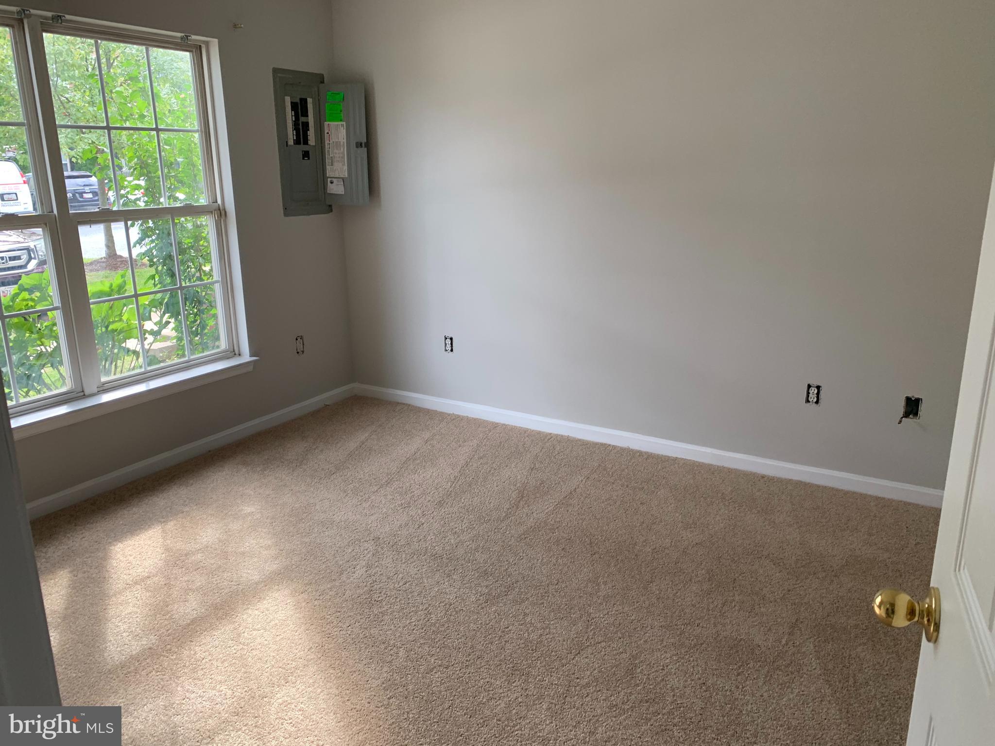 NORTH CROSSING - Residential Lease