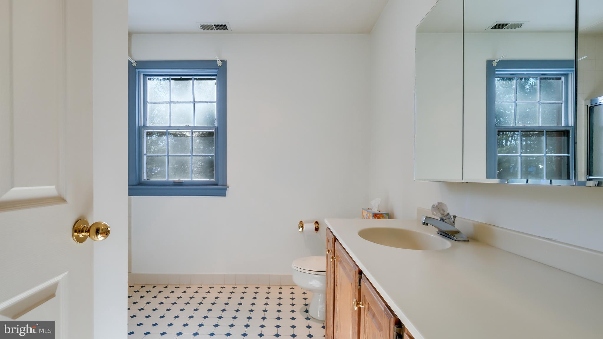 TEVERSALL - Residential