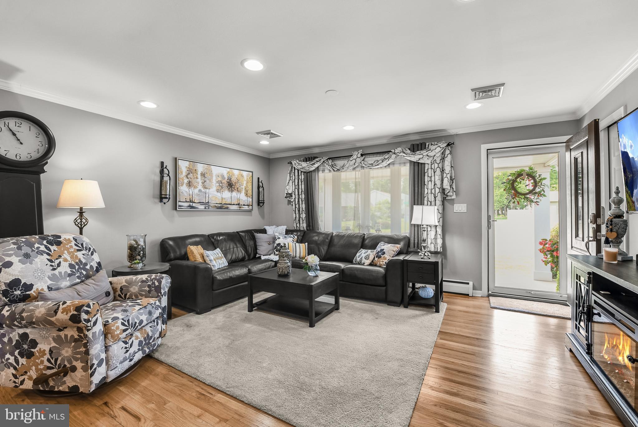 331 FRY AVENUE