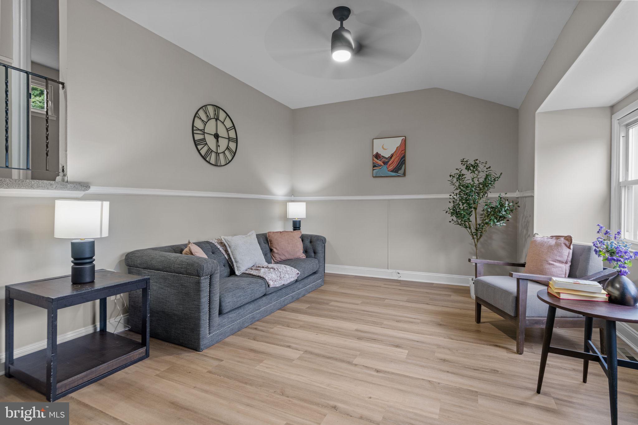 204 N GARDEN