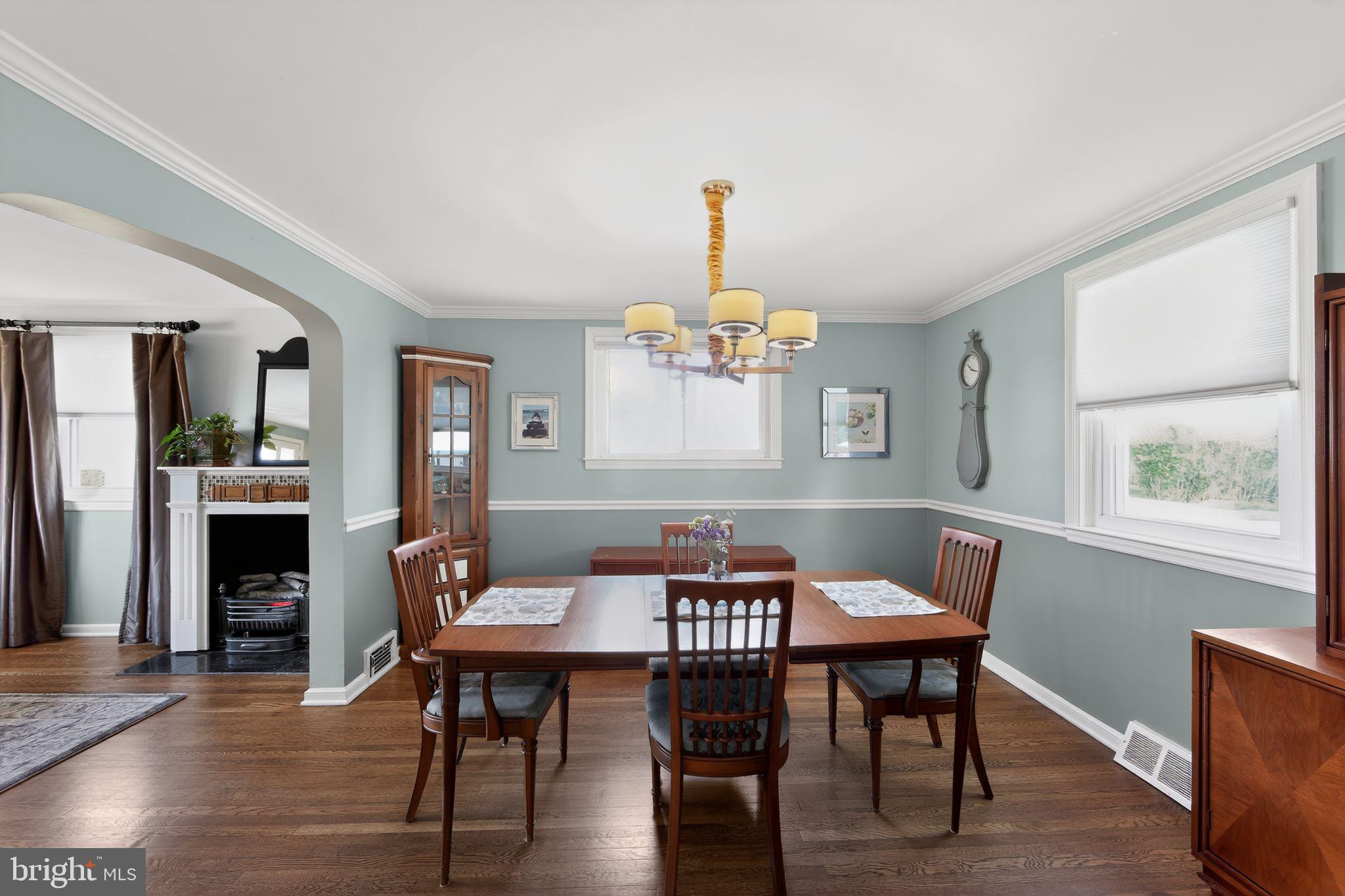 MORELAND MANOR - Residential