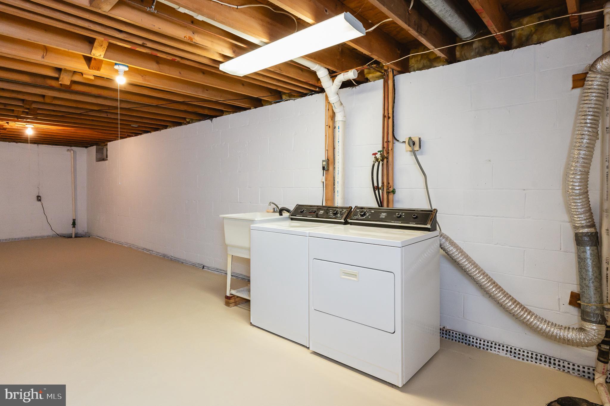 BROOKHURST - Residential