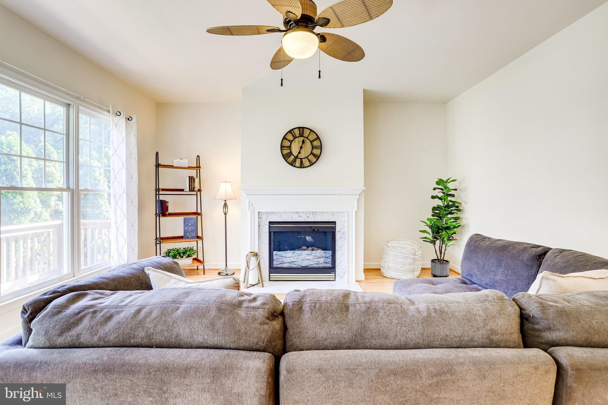 JOHNSONS HILL - Residential