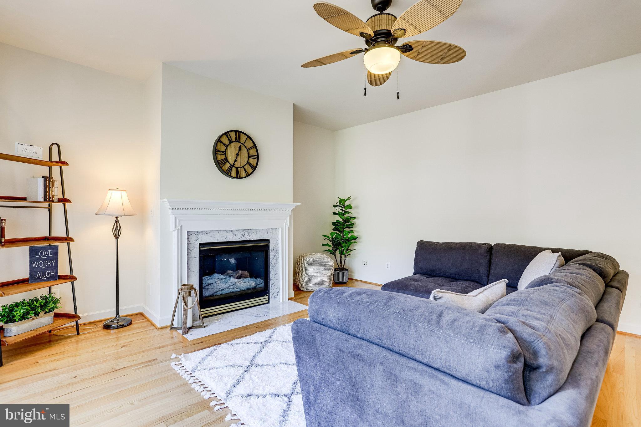 JOHNSONS HILL - Residential