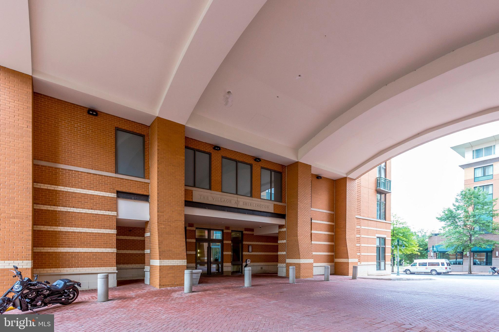 JOHNSONS HILL - Residential