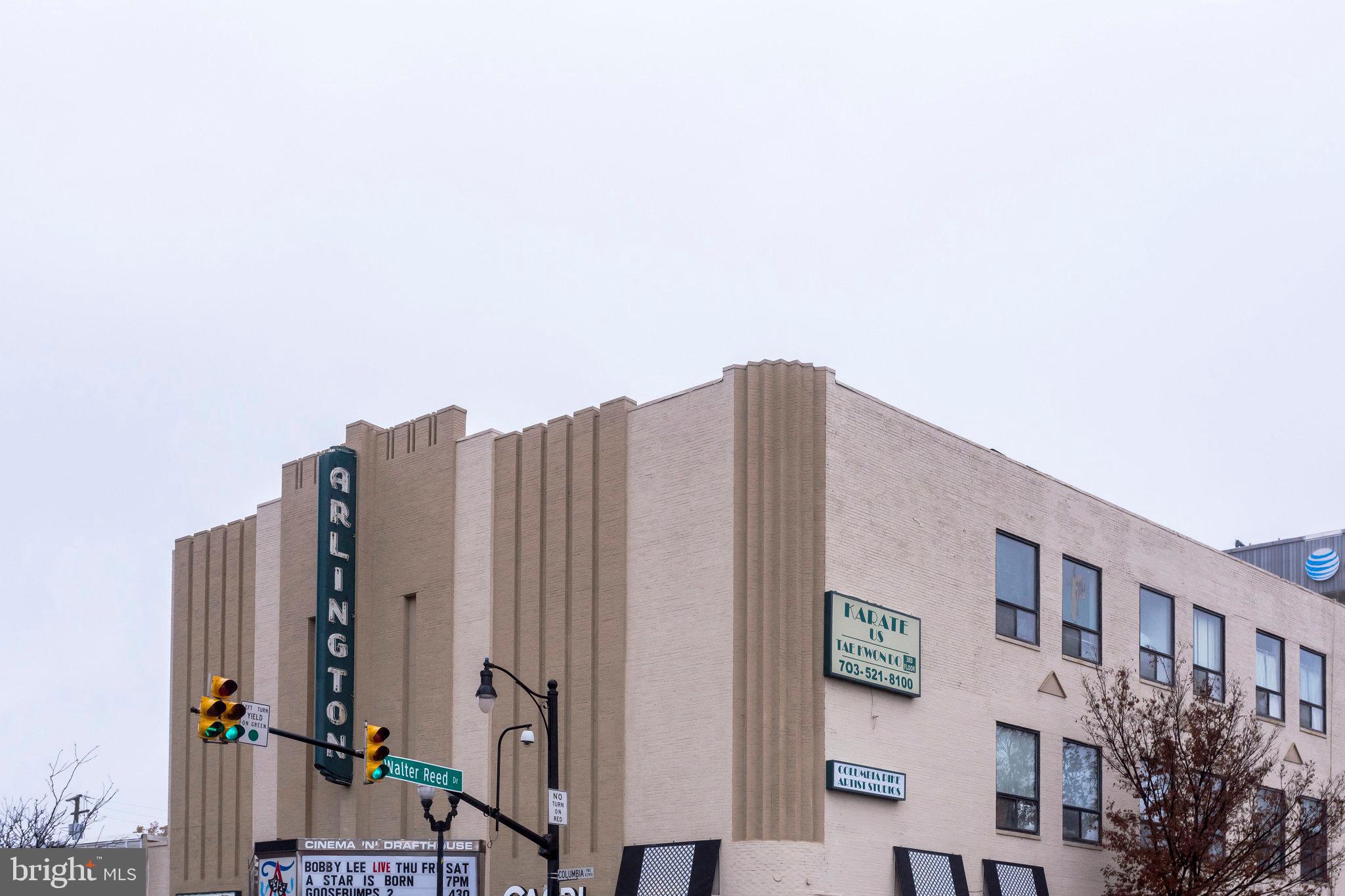 JOHNSONS HILL - Residential