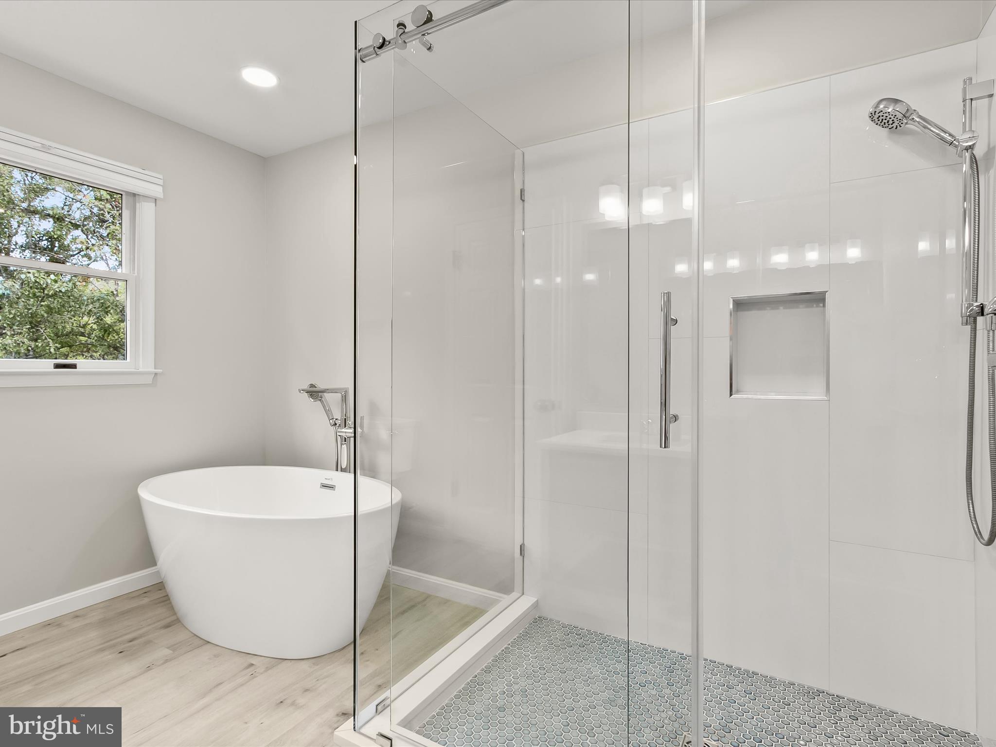 MOUNT HEBRON - Residential