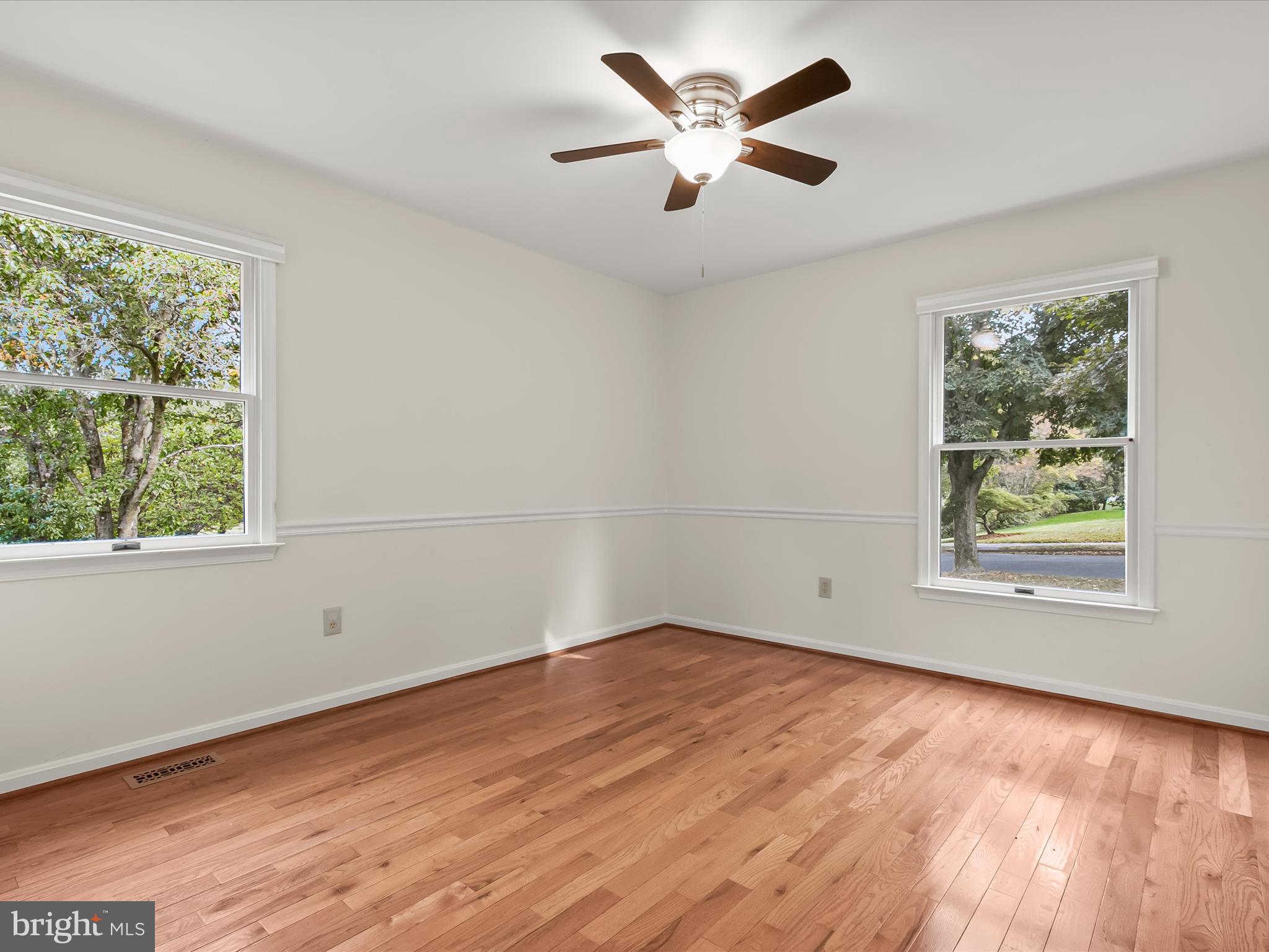 MOUNT HEBRON - Residential