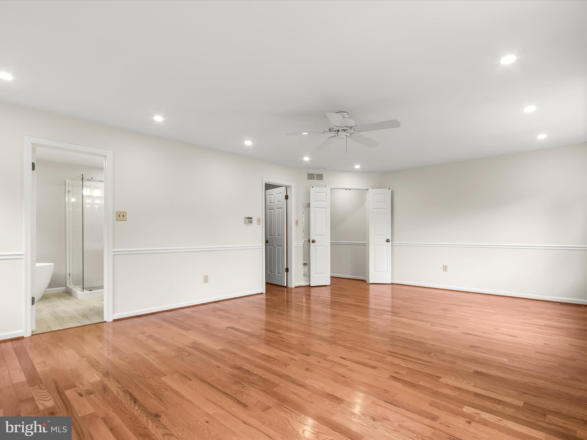 MOUNT HEBRON - Residential