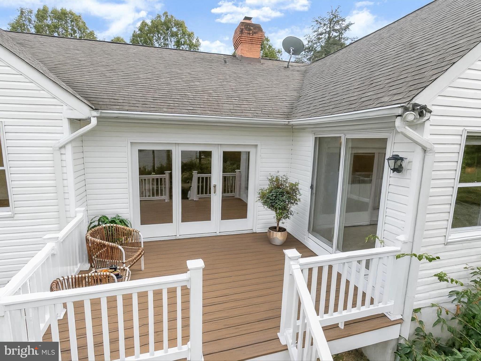 MOUNT HEBRON - Residential