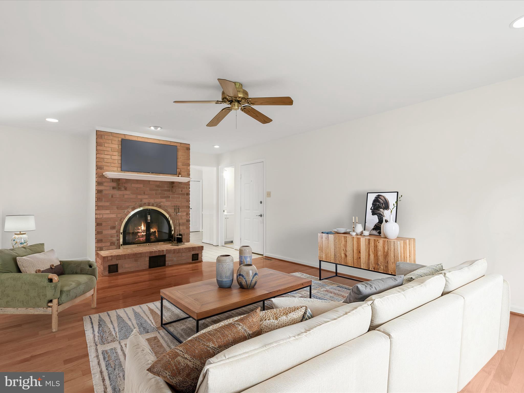 MOUNT HEBRON - Residential