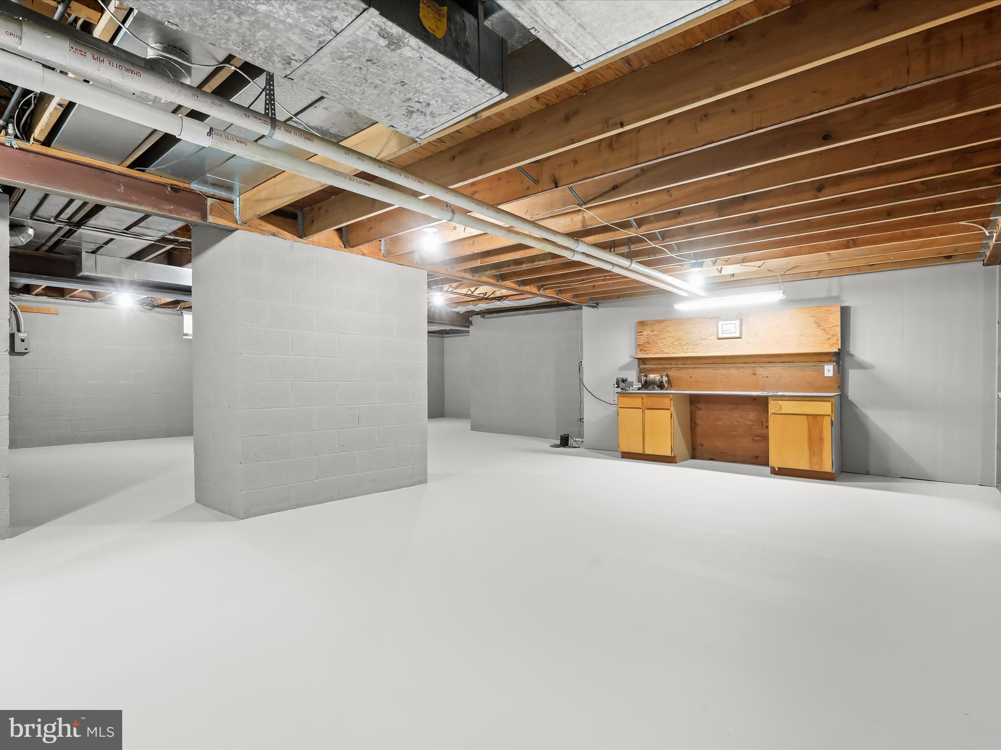 MOUNT HEBRON - Residential