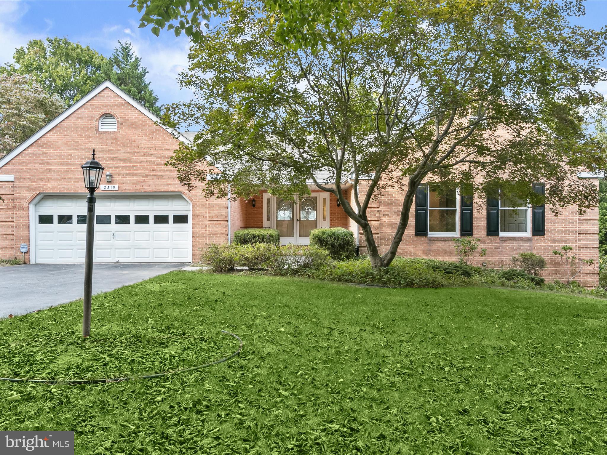 MOUNT HEBRON - Residential