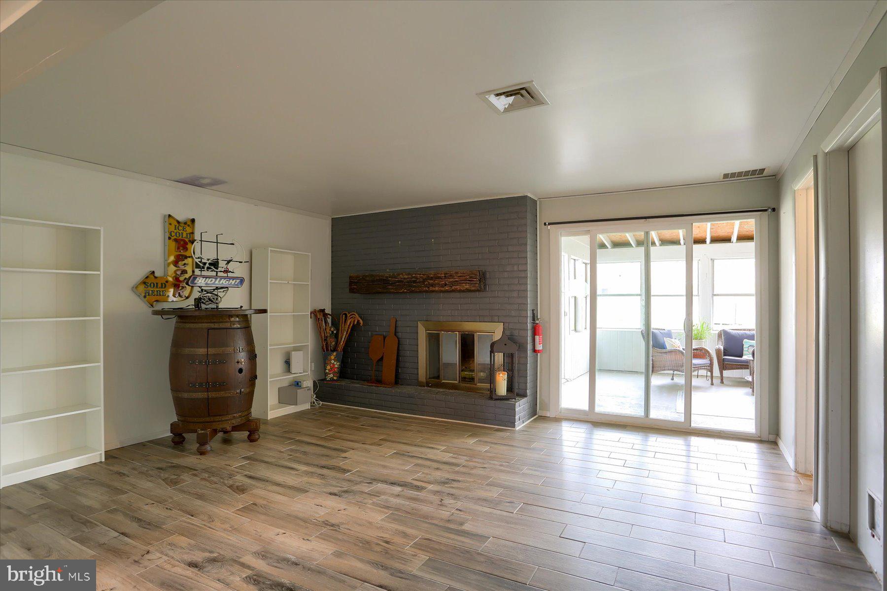ORCHARD CREST MANOR - Residential