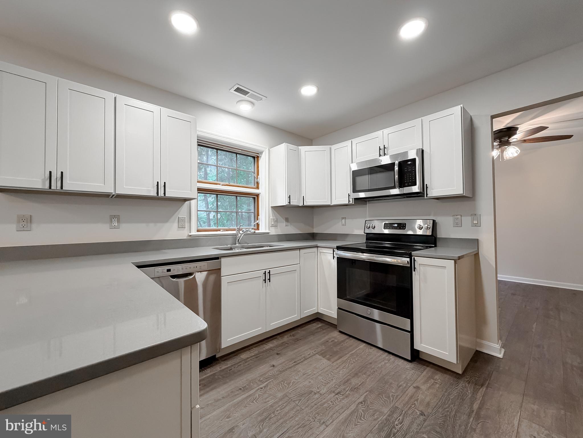 HICKORY NUT OF WILDEWOOD - Residential