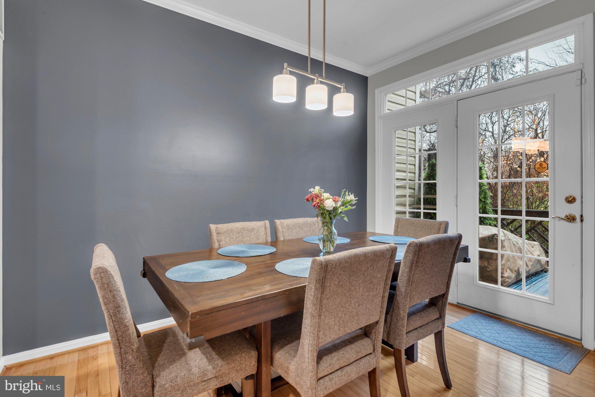 AUGUST WOODS - Residential