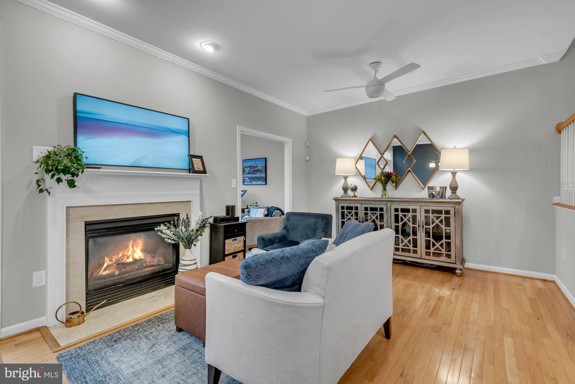 AUGUST WOODS - Residential