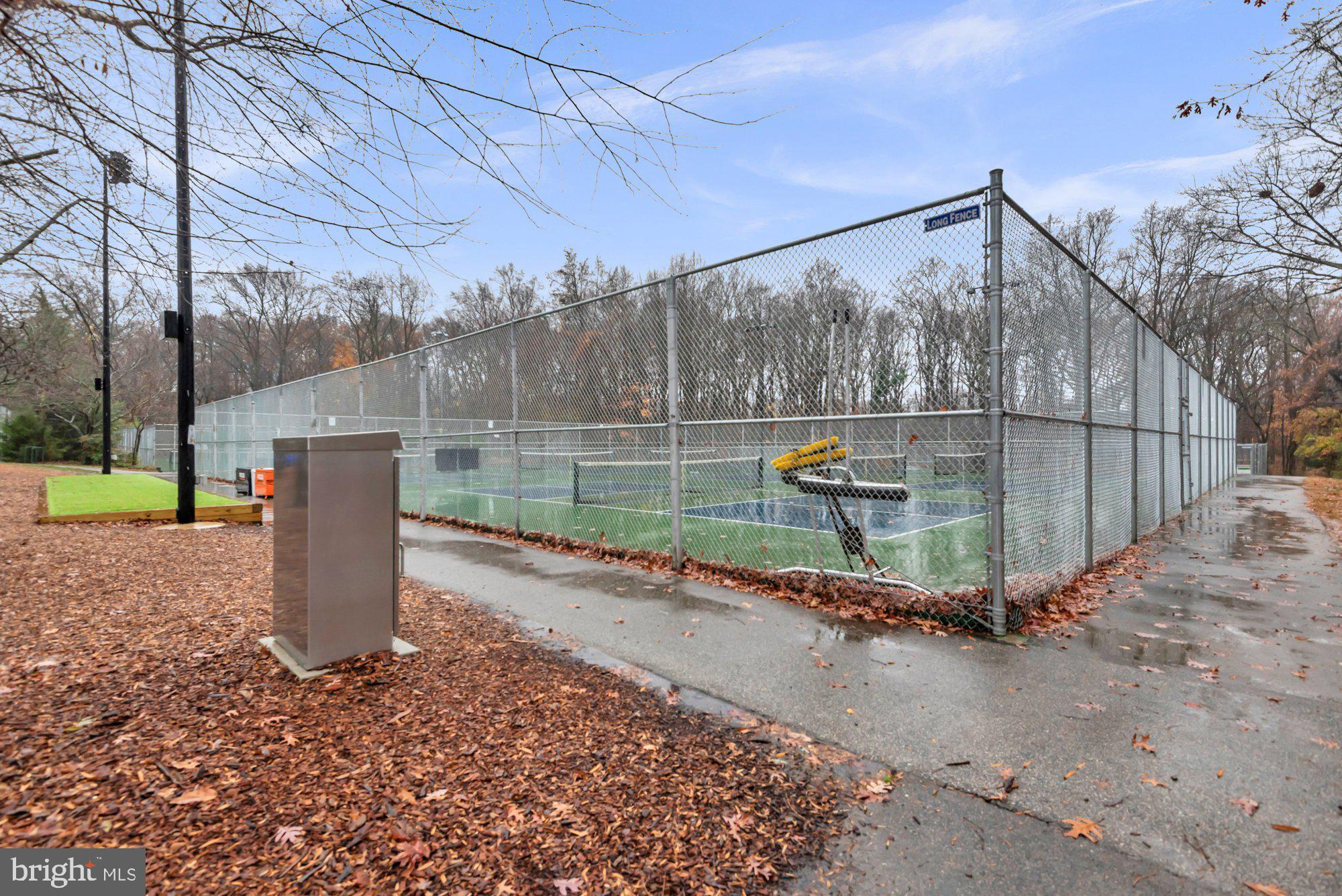 AUGUST WOODS - Residential