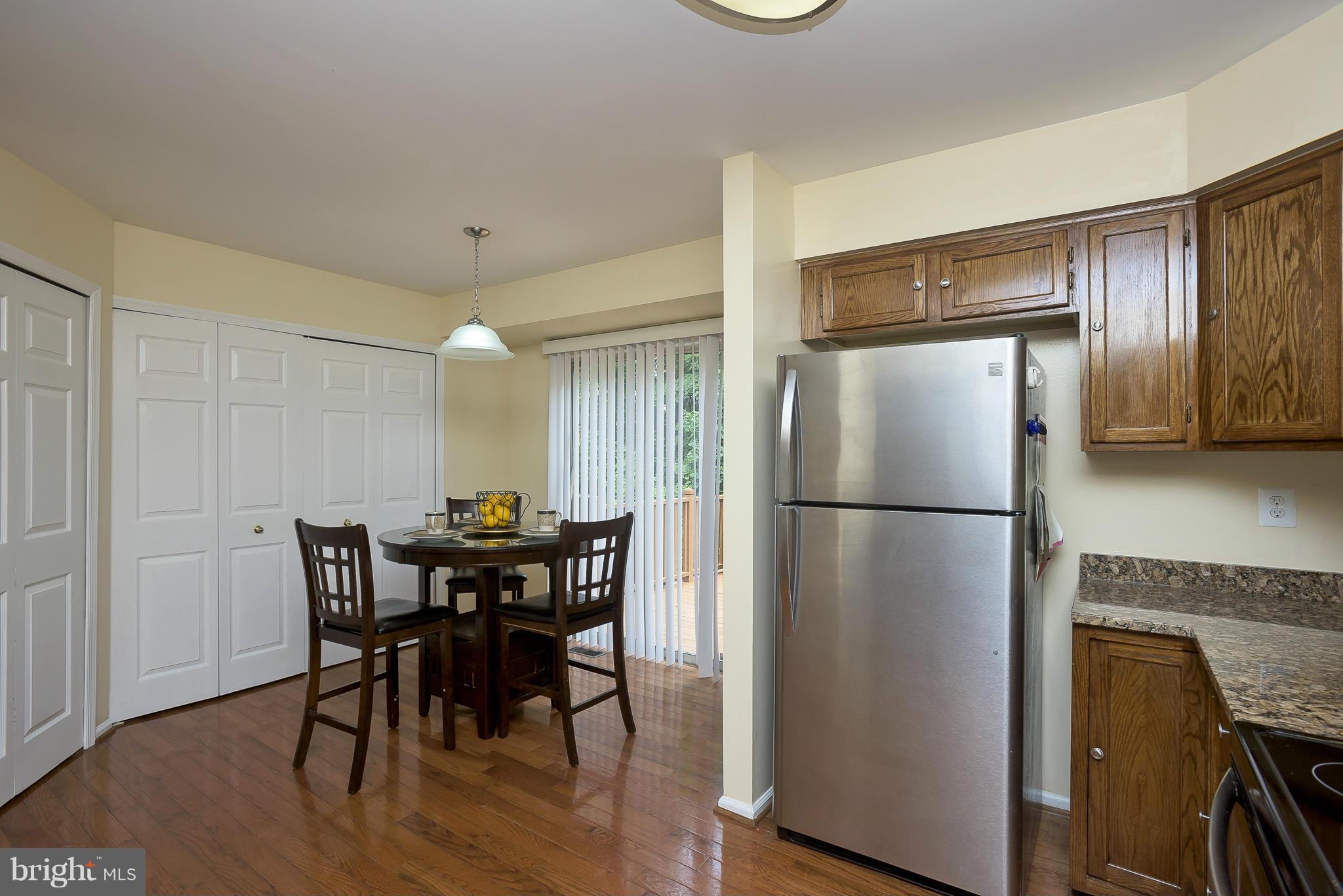 RUSSETT - Residential