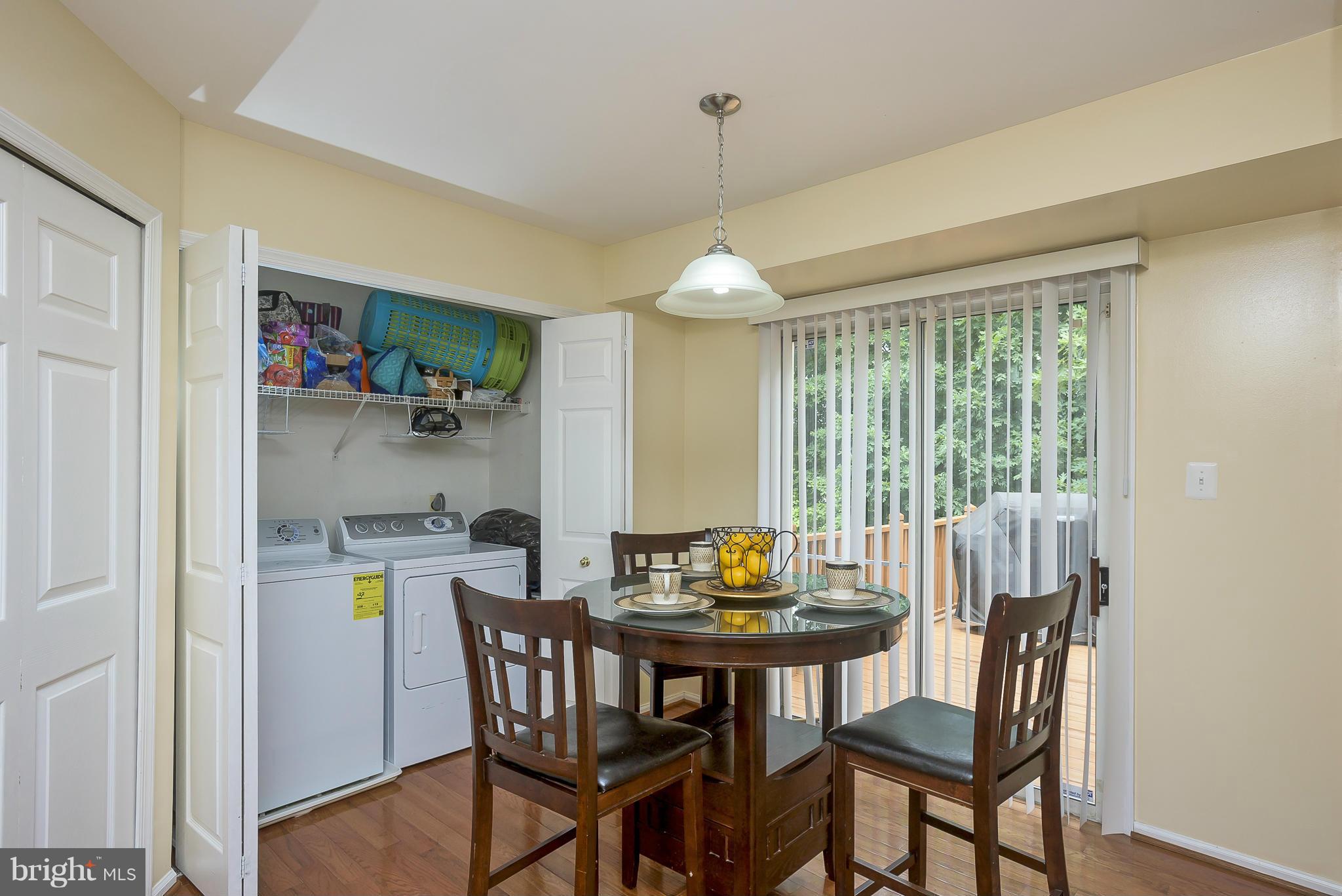 RUSSETT - Residential