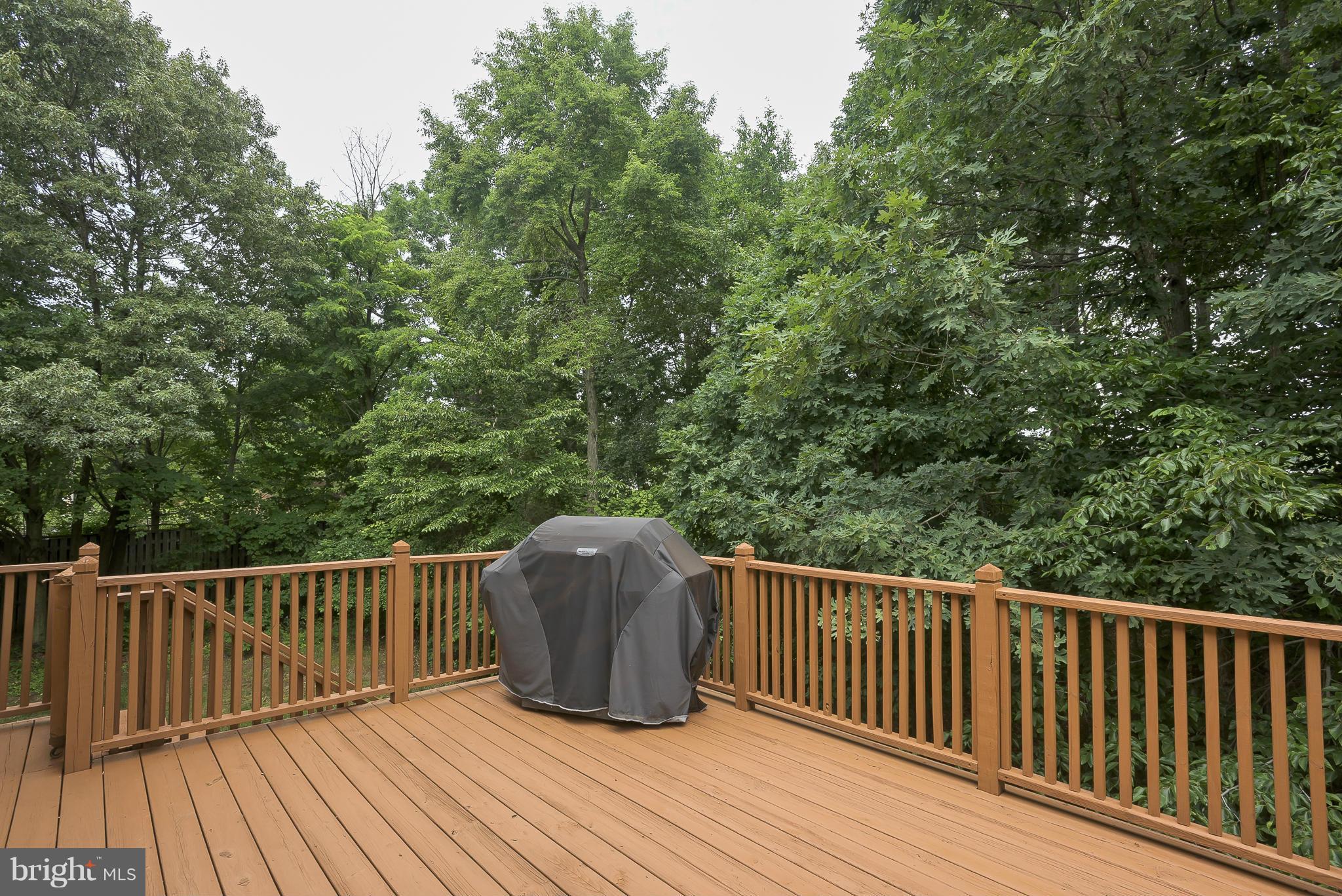 RUSSETT - Residential