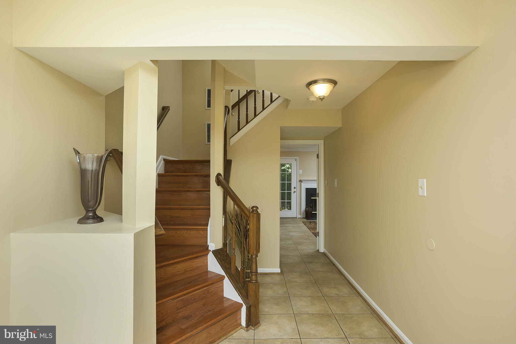 RUSSETT - Residential