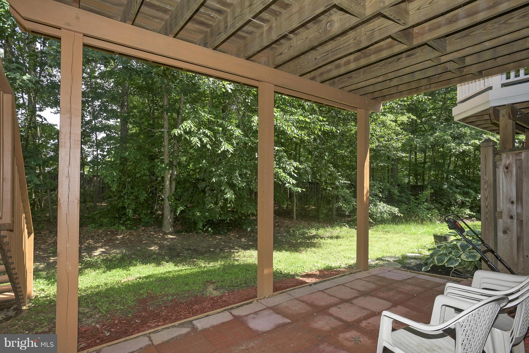 RUSSETT - Residential