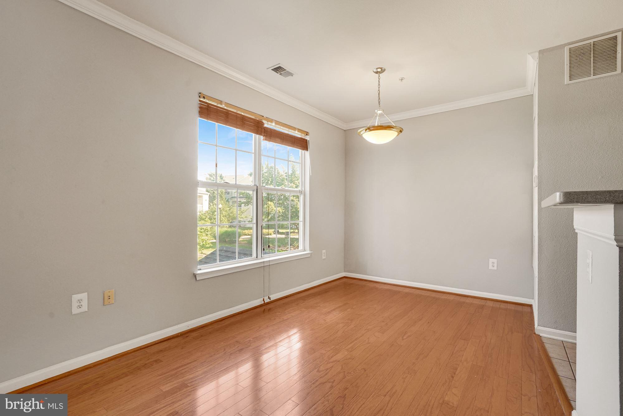 FOX MILL STATION - Residential Lease