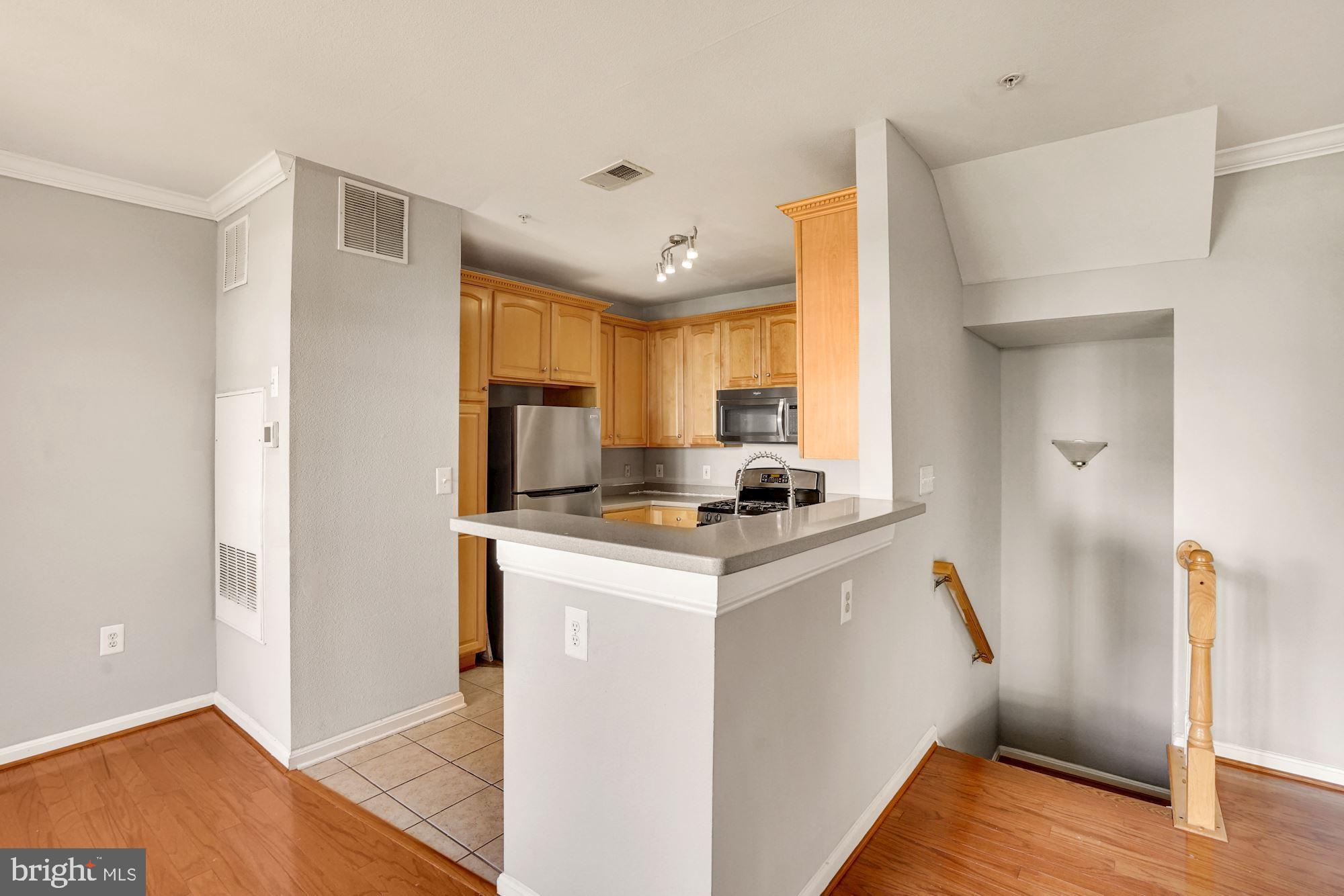 FOX MILL STATION - Residential Lease