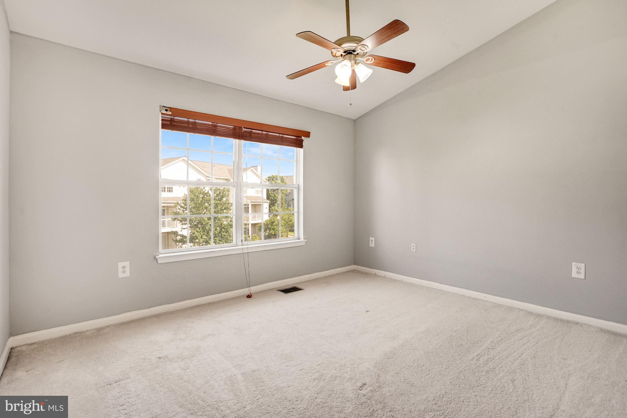 FOX MILL STATION - Residential Lease