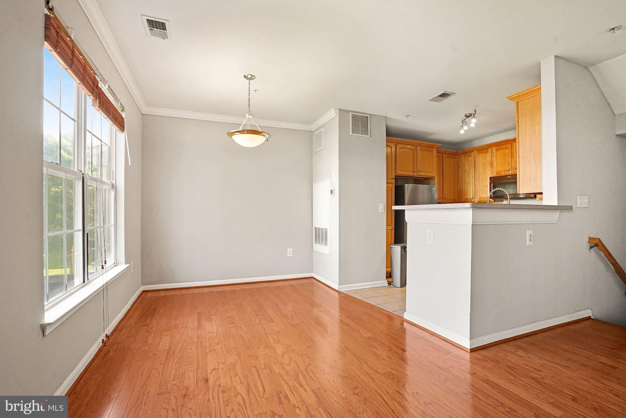 FOX MILL STATION - Residential Lease