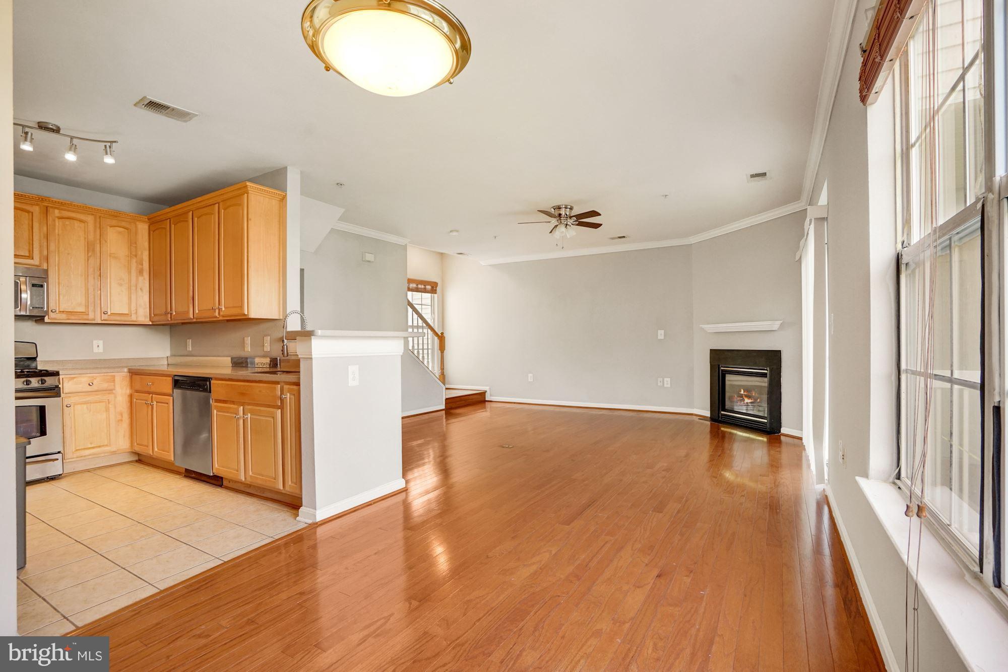 FOX MILL STATION - Residential Lease