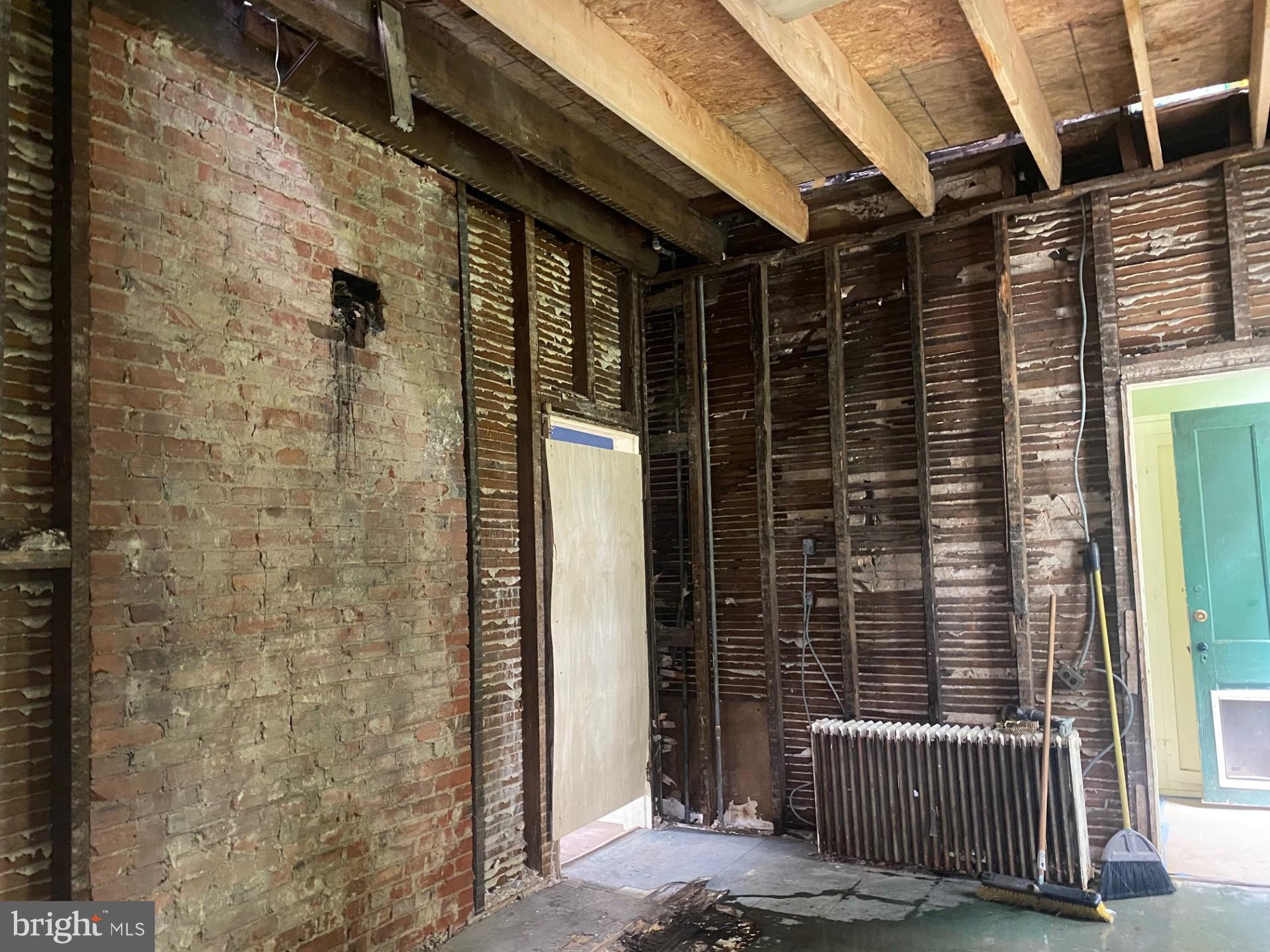 BERWYN HEIGHTS - Residential