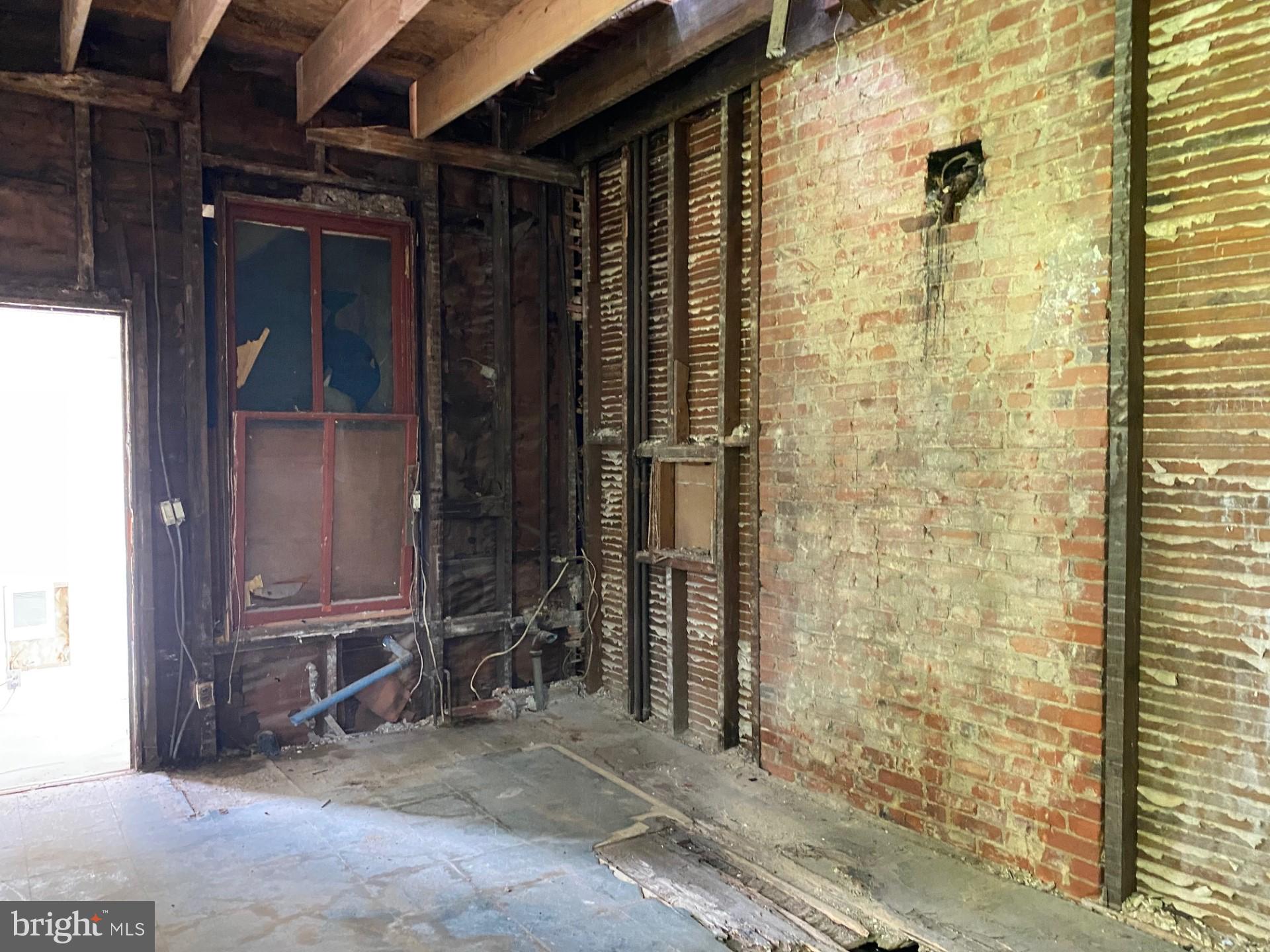 BERWYN HEIGHTS - Residential