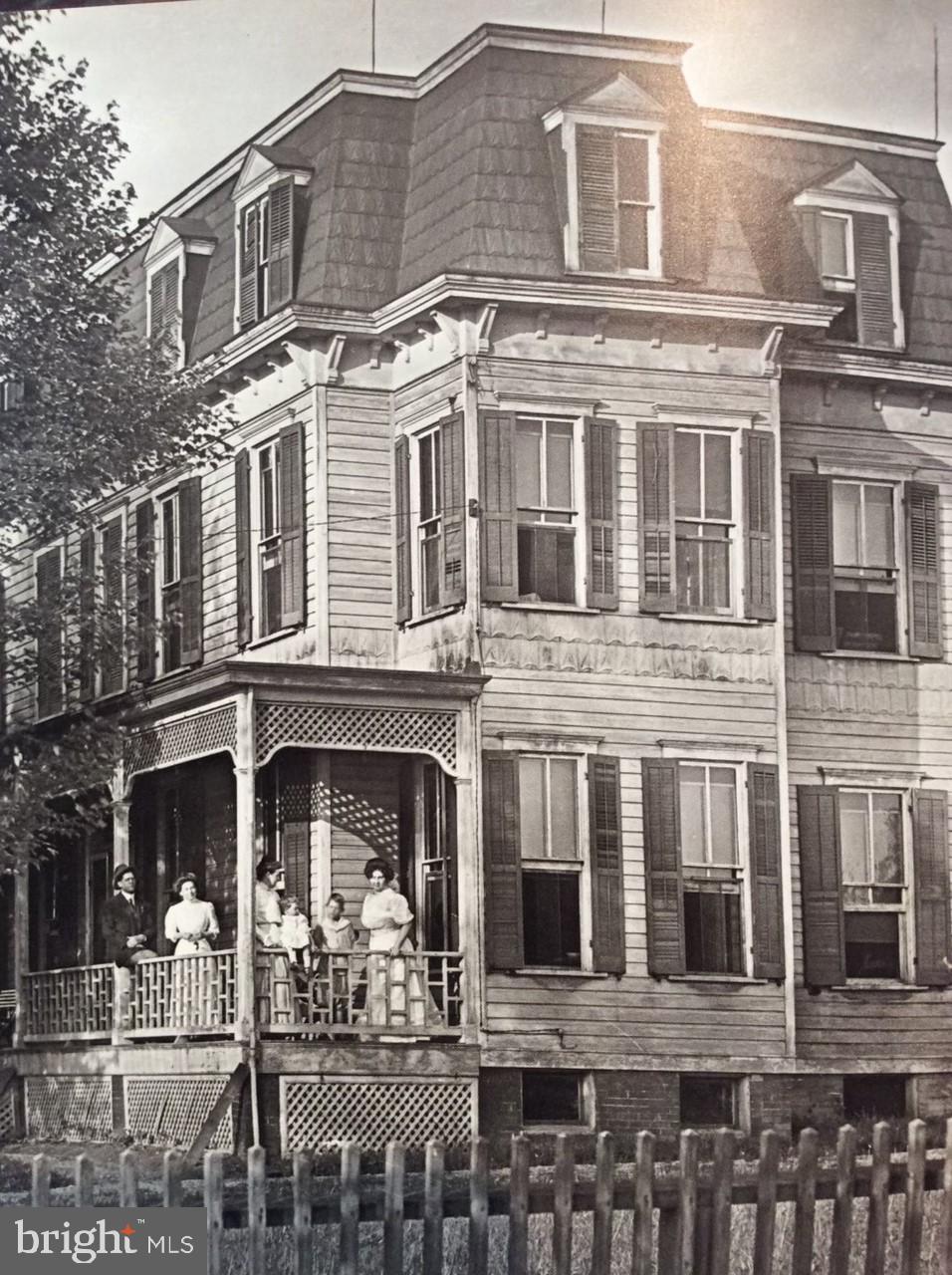 BERWYN HEIGHTS - Residential