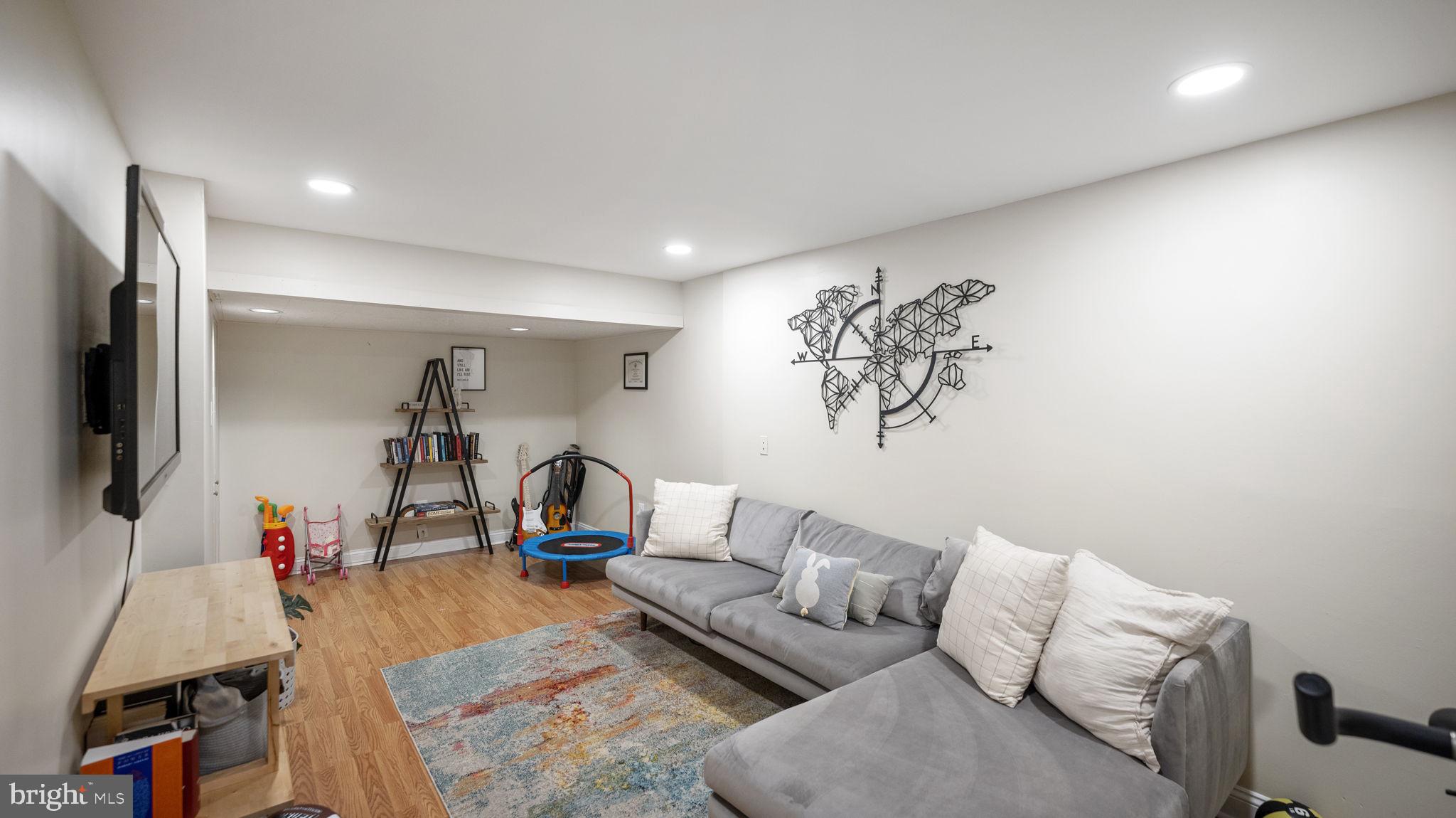 CASHELL MANOR - Residential