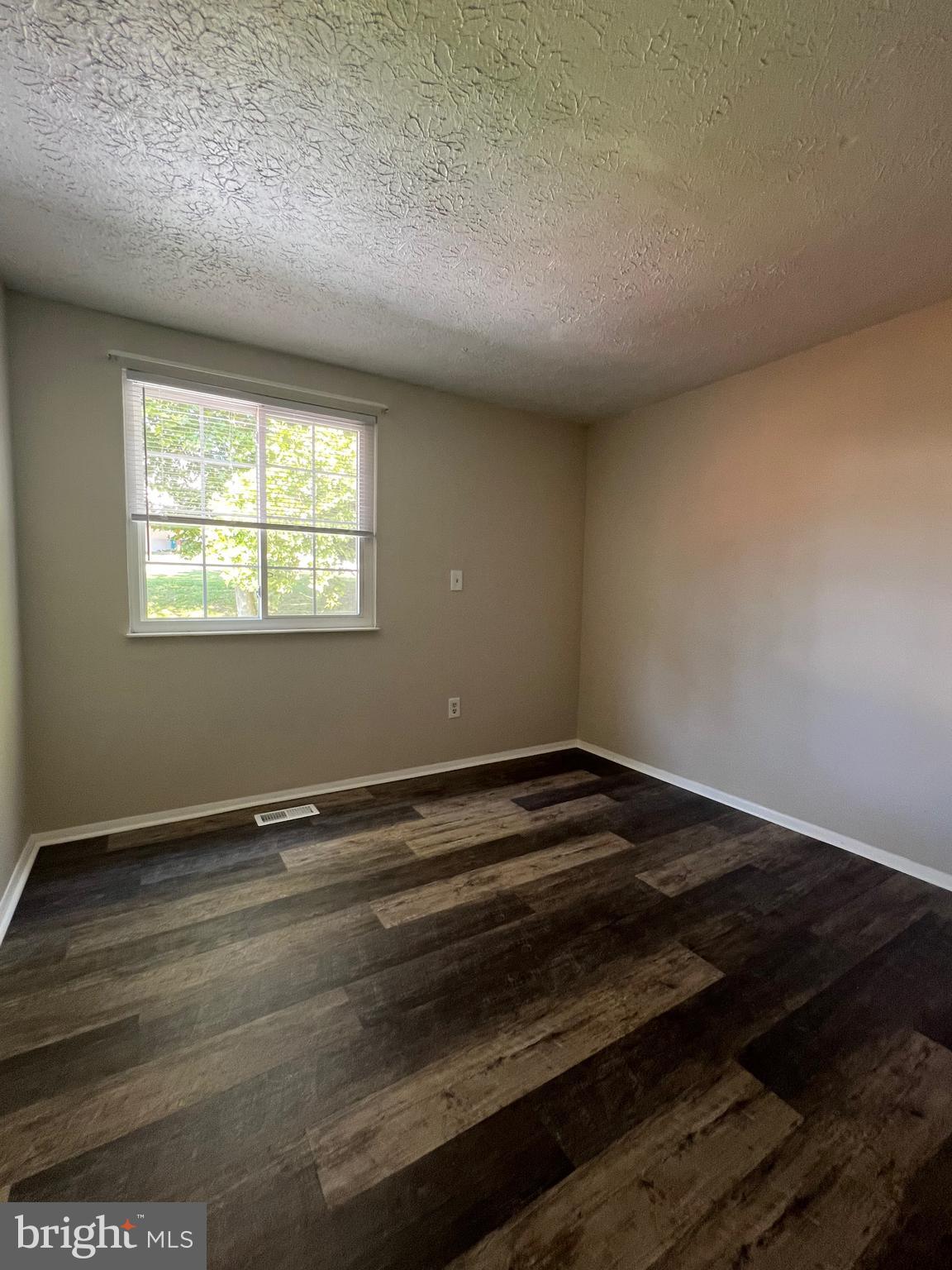 THE PLANTATIONS - Residential Lease