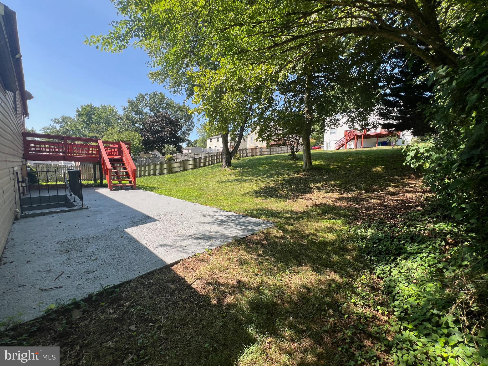 THE PLANTATIONS - Residential Lease