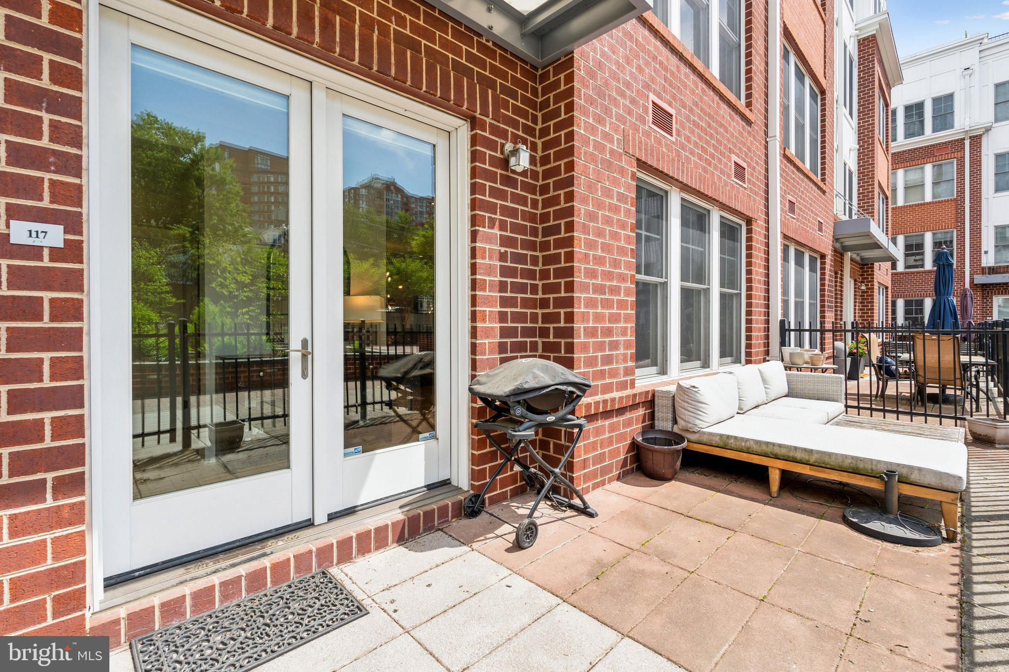 RHODES HILL SQUARE - Residential