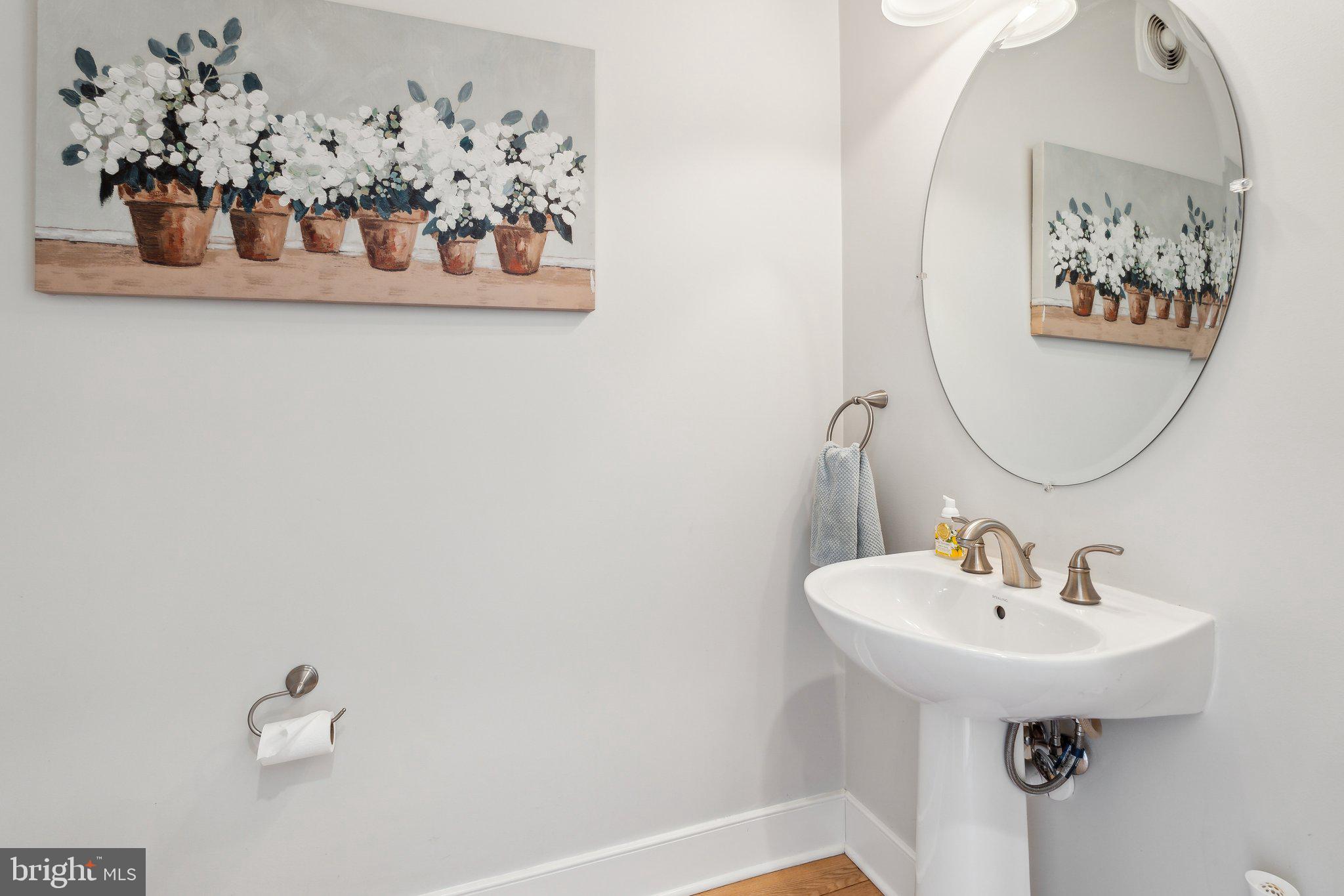 RHODES HILL SQUARE - Residential