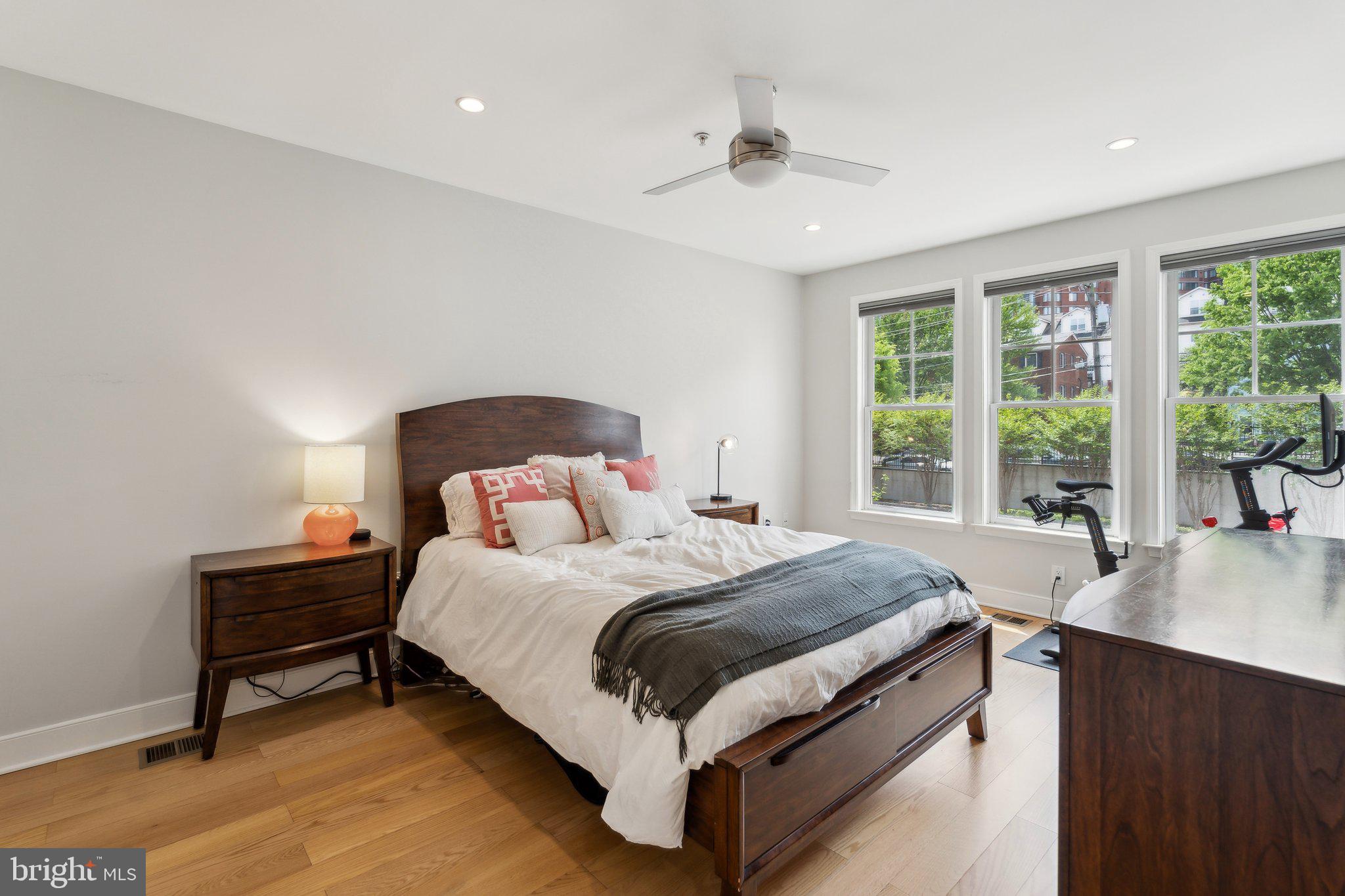 RHODES HILL SQUARE - Residential