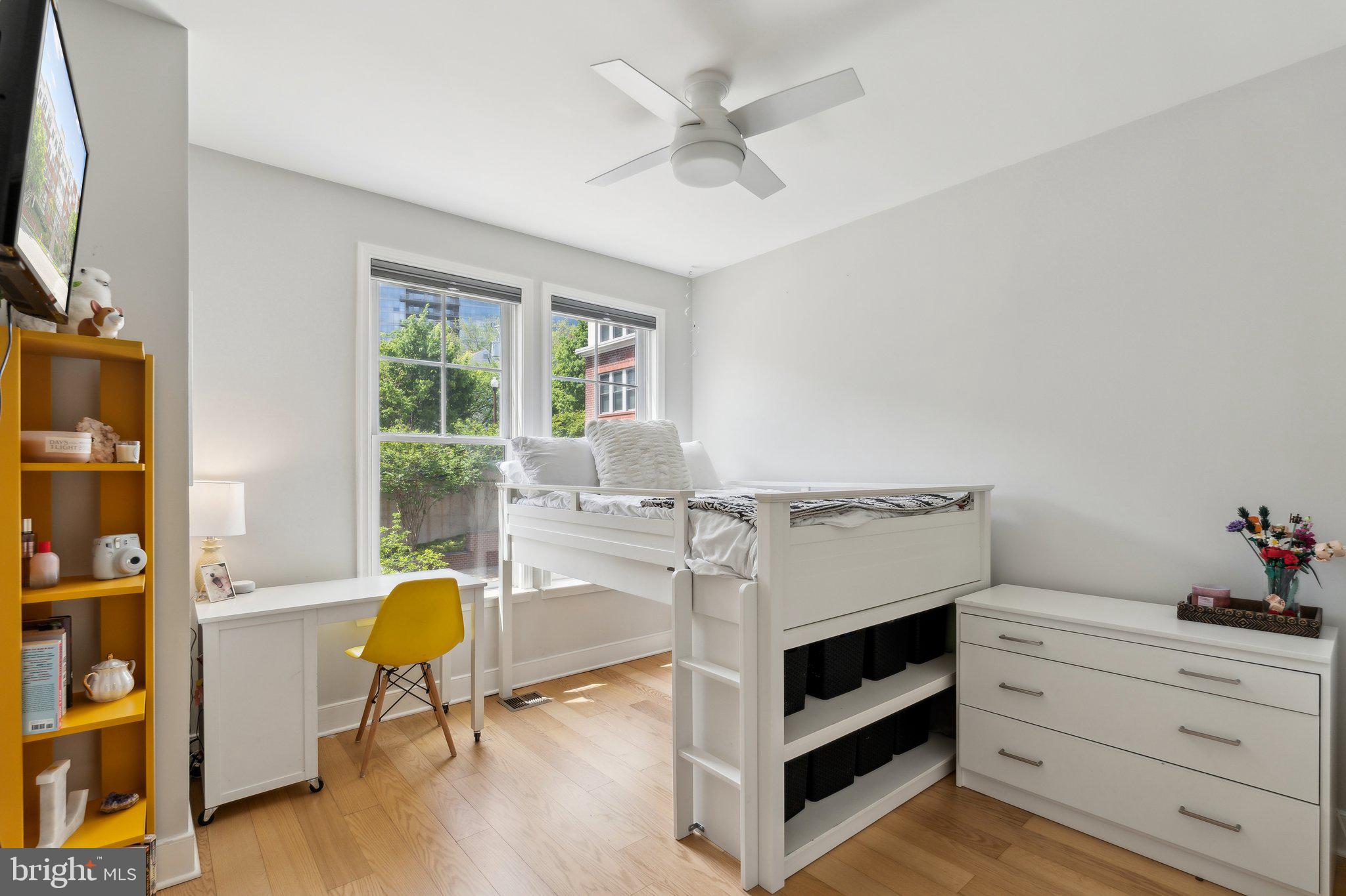 RHODES HILL SQUARE - Residential